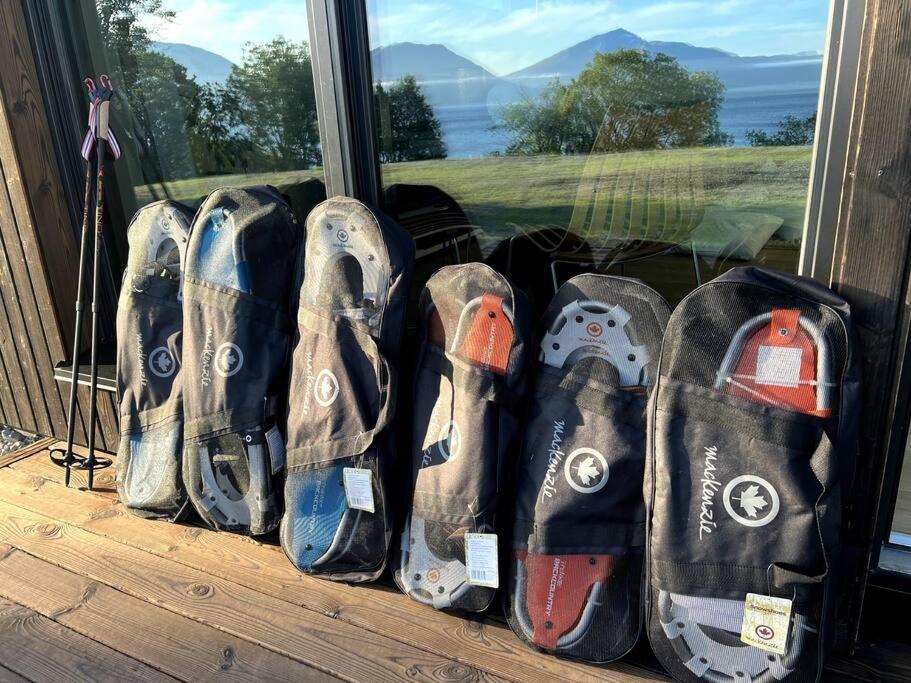 Leilighet Med Nydelig Utsikt Tromso Bagian luar foto